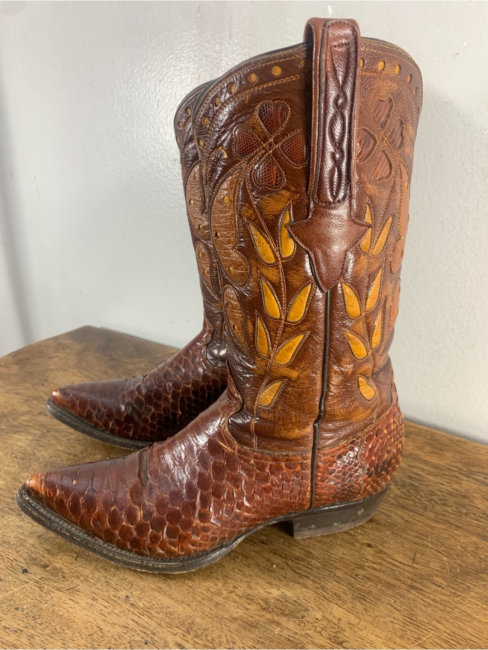 Vintage Cuadra python snakeskin  cowboy boots